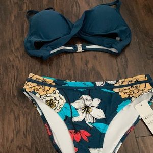 swimsuit.  cupshe.   small